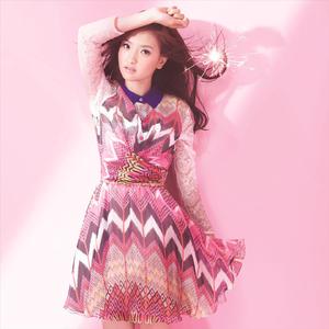 按在墙上抽插胸部晃动同学
